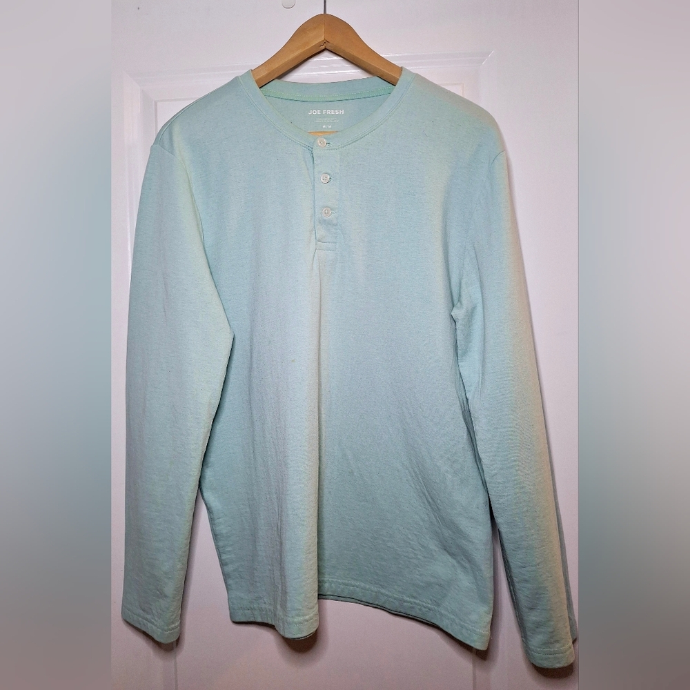 Cozy Long Sleeve Henley (M)